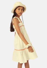 MIPOUNET MUSELINA ANETTE       - Vestido informal - ecru salmon
