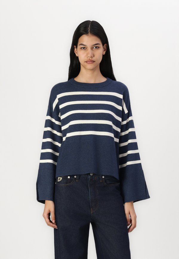 ONLLILLIAN O NECK - Jumper - naval academy