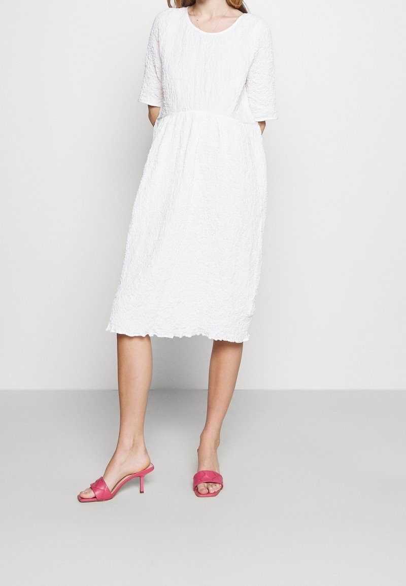 Glamorous Vestido informal - white