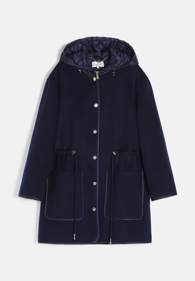 Manteau long bleu marine avec capuche, fermeture éclair à l'avant, boutons-pression, deux grandes poches avant et cordons ajustables à la taille et à la capuche.