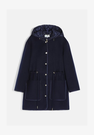 Manteau long bleu marine avec capuche, fermeture éclair à l'avant, boutons-pression, deux grandes poches avant et cordons ajustables à la taille et à la capuche.