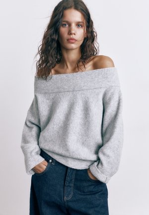 ASYMMETRIC SOFT - Svetrík - light grey