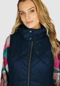 Navigazione MIT ABNEHMBARER   - Bodywarmer - dunkelblau