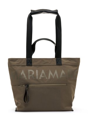 Bolsa tote marrón con asas negras, bolsillo delantero con cremallera y texto grande y tenue que dice "MARIAMARE" en la parte superior frontal.