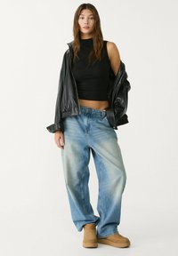 Stradivarius - Top