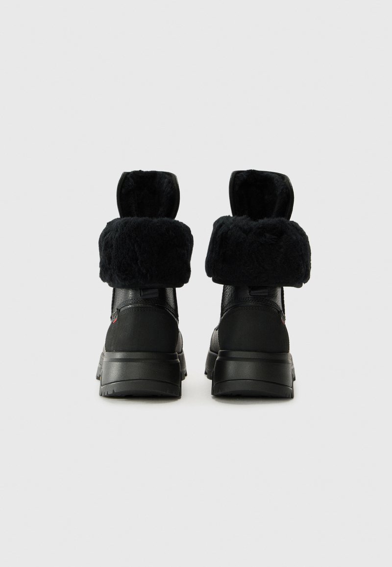 UGG ADIRONDACK - Snowboot/Winterstiefel - black