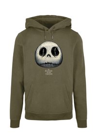 Hanorac oliv cu un grafic mare al craniului lui Jack Skellington care are personaje în interior, buzunar frontal și glugă cu șnur.
