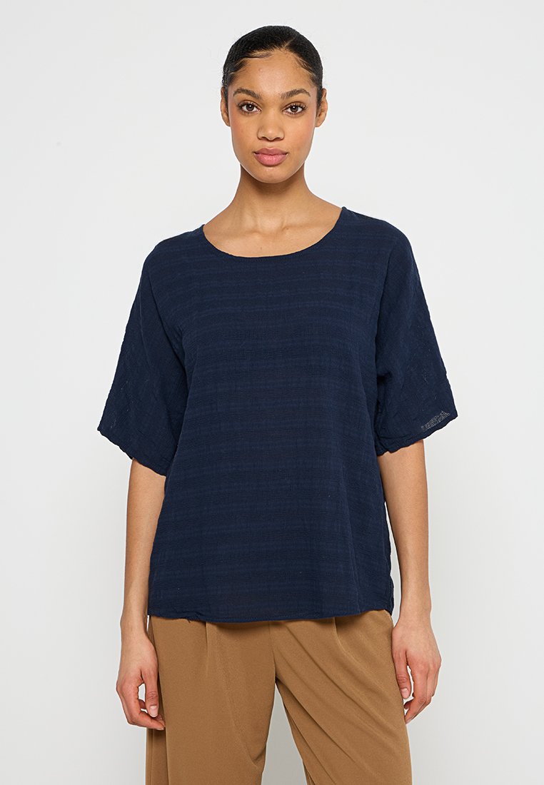 Apricot Blouse donkerblauw