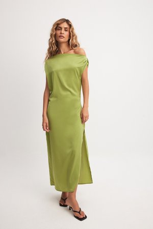 NA-KD Cocktailklänning - olive green