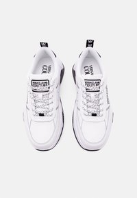 Versace Jeans Couture Baskets basses - white