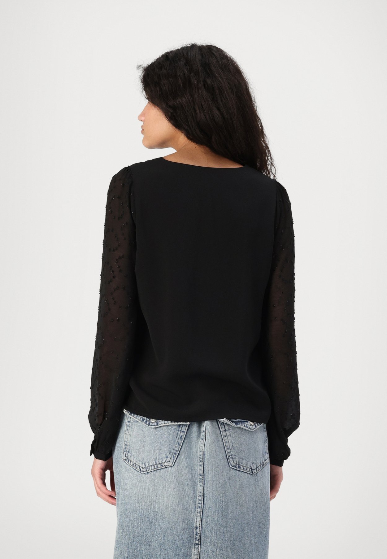 ONLMASJA V NECK