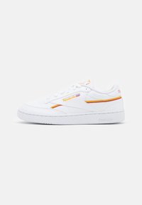 Não selecionado, ftwr white/collegiate gold/baked earth