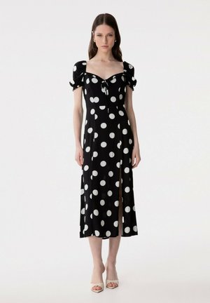 MAR DE MARGARITAS ABITO MIDI MEZZA MANICA CON VOLANT SULLO SCOLLO - Vestito casual - pois grande nero