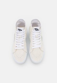 Vans SK8-HI TAPERED STACKFORM - Sapatilhas de cano alto - off-white