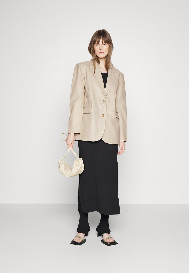 Damen Leichte Jacken | 2nd Day BARNETT Blazer chiickpea/sand - AE00514 Damen Leichte Jacken | 2nd Day BARNETT Blazer chiickpea/sand - AE00514