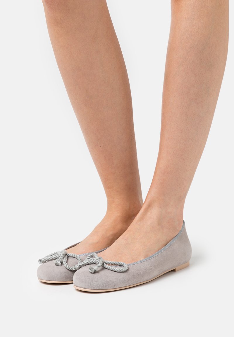 Pretty Ballerinas ANGELIS VILMIUS - Sabrinas - gris