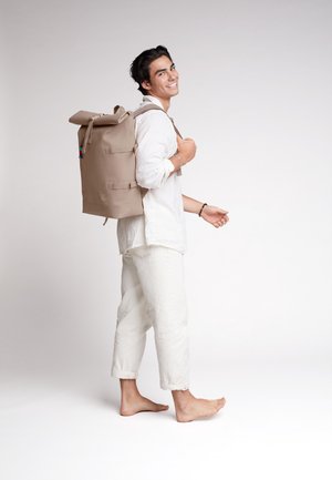 ROLLTOP - Mochila - beige
