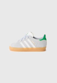 Unselected, silver-coloured/white/green