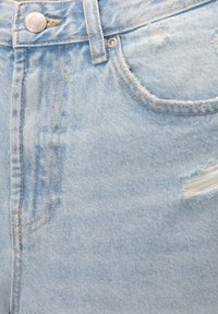 PULL&BEAR Shorts vaqueros - light-blue denim