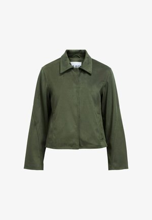 Veste cropped en velours côtelé de couleur vert olive, avec des manches longues, une fermeture éclair à l'avant, un col et des poches latérales.