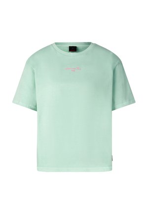 Hellgrünes T-Shirt mit kurzen Ärmeln, rundem Ausschnitt und kleinem rosa Schriftzug "Peace and Love 1990" mittig auf der Brust.