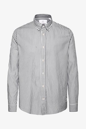 Grå og hvide vertikalt stripede langærmede skjorte med krave, knaplukning og kontrasterende stripede detaljer på manchetterne.