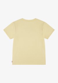 Levi's® BATWING TEE - Triko s potiskem - golden haze