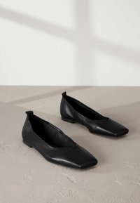Next SIGNATURE SQUARE TOE  - Baleriinad - black
