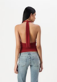 Noisy May NMBELLA HALTERNECK  - Viršus - tibetan red