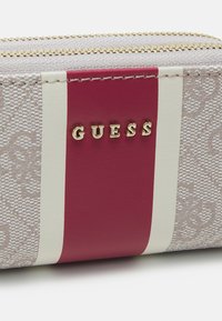 Guess - Portfel