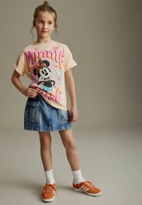 Next - MINNIE MOUSE - T-shirts print - neutral Miniaturebillede 1