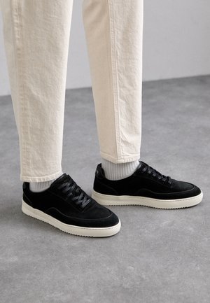 Filling Pieces MONDO SUEDE LUX - Sneaker low - black