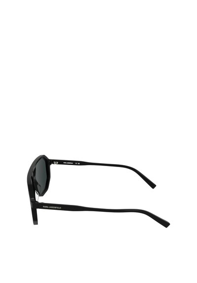 Lunettes de soleil noires avec une monture de forme géométrique, des verres foncés et des branches fines noires portant le nom de la marque "KARL LAGERFELD".