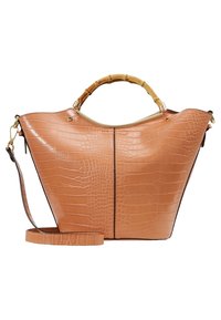 Tan handtas van leer met krokodillenstructuur, voorzien van een bamboehandvat, hardware in goudkleur, een afneembare schouderriem en een gestructureerde vorm.