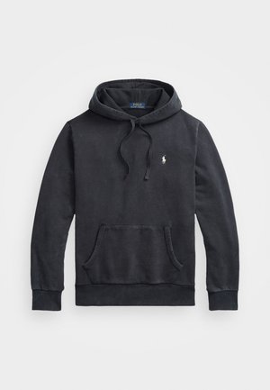 Sudadera con capucha de color gris oscuro hecha de algodón. Presenta un bolsillo tipo canguro en el frente, capucha con cordón y un pequeño logo bordado en el pecho.