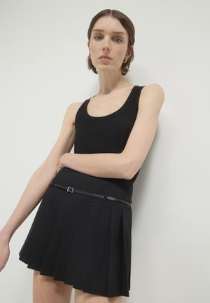 Gonna a campana - ultrablack