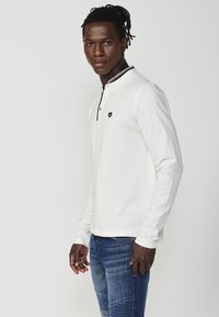 Koroshi Top dugih rukava - crudo off white