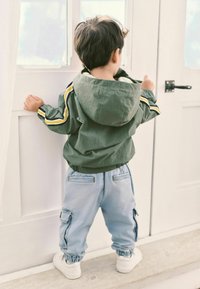 Next Allvädersjacka - khaki green
