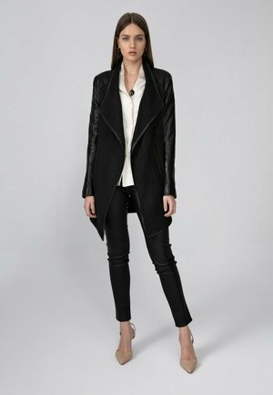 JOY - Cappotto classico - black