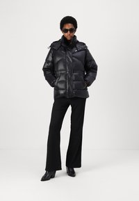 KARL LAGERFELD PUFFER  JACKET - Zimná bunda - black