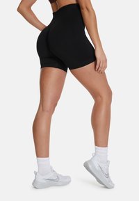 SQUATPROOF CHROMA WAISTED - Leggings - black