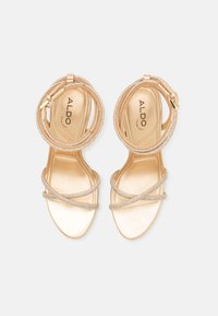 ALDO MANAELDEN PILLOW WALK - Sandales à talons hauts - gold-coloured