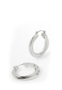 Thumbnail Image 3