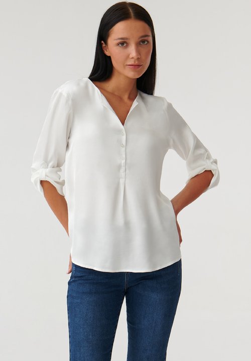 ZillaGO Blouse - Off-white main image 1