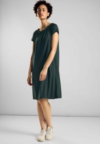 Street One CARMEN - Jerseykleid - grün