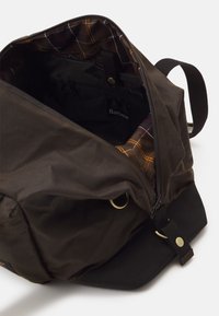 Barbour FIELD HOLDALL UNISEX - Hétvégi táska - olive/black