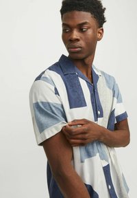 Jack & Jones PREMIUM JPRBLACARNABY PRINT RESORT - Pluus - harbor mist