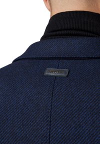 PRÓCHNIK - Klasyczny płaszcz