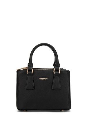 Borsa nera sintetica con una forma strutturata, dotata di due manici superiori e una chiusura con zip dorata. Logo impresso sulla parte anteriore.