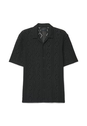 Camicia nera a maniche corte con bottoni, tessuto all'uncinetto con motivi a losanga e colletto rilassato.